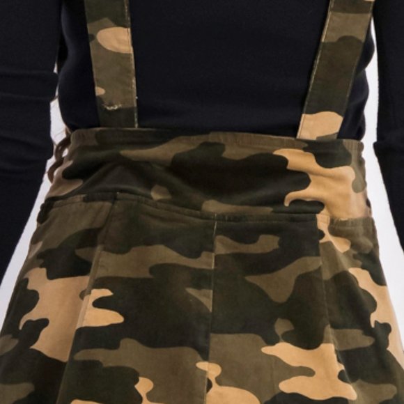 💥EDGY CHIC💥Camo Corduroy Overall Dress - Picture 8 of 12